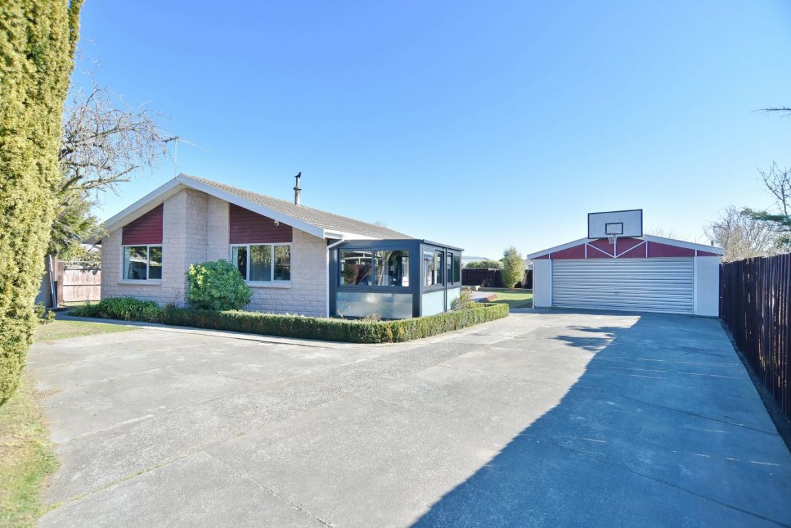 177B Grimseys Road, Redwood, Christchurch - Carousel 1