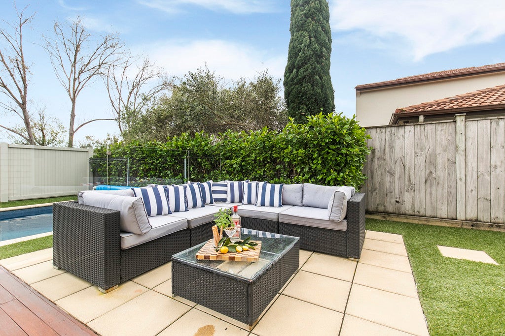 26 Blakewell Place, Beachlands, Auckland - Carousel 26