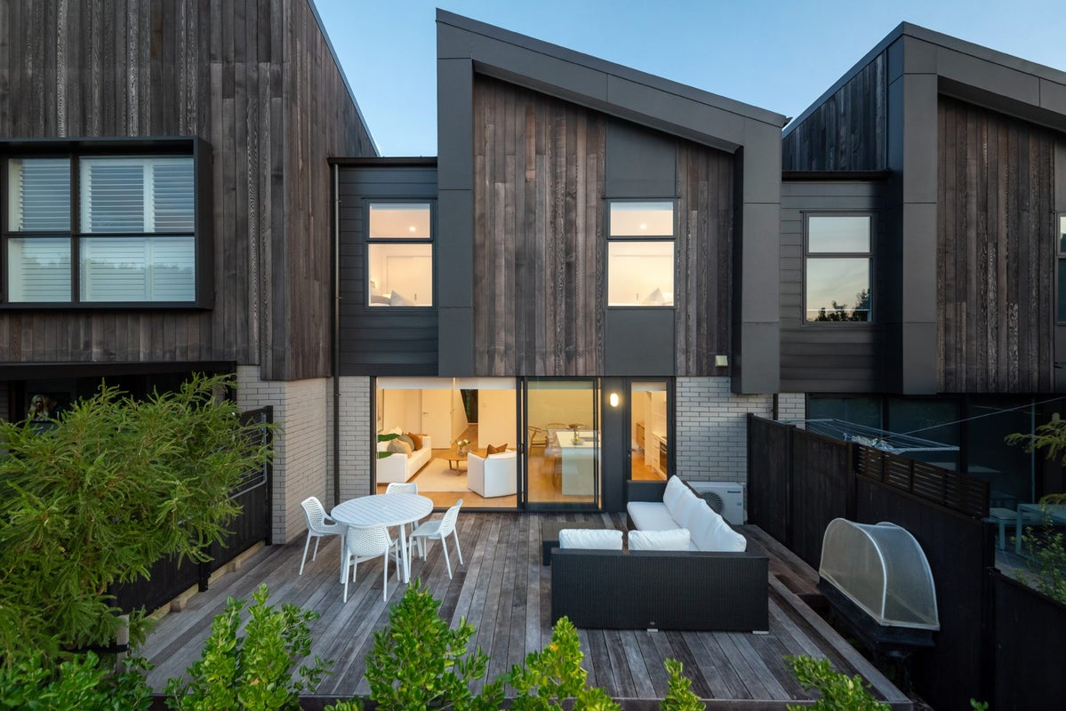 6 Whetiko Way, Belmont, Auckland - Carousel 1