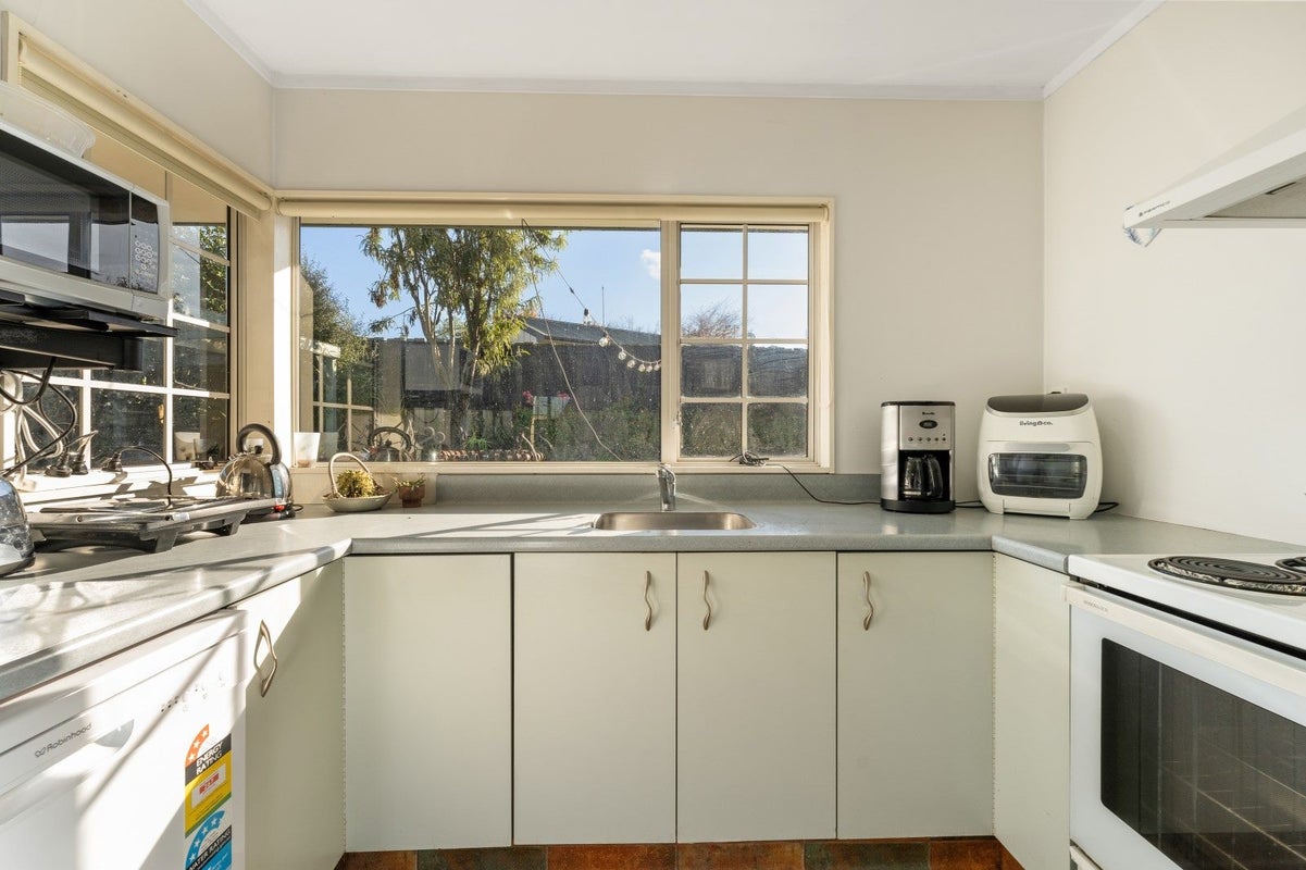 1 Sinton Row, Nukuhau, Taupo - Carousel 2