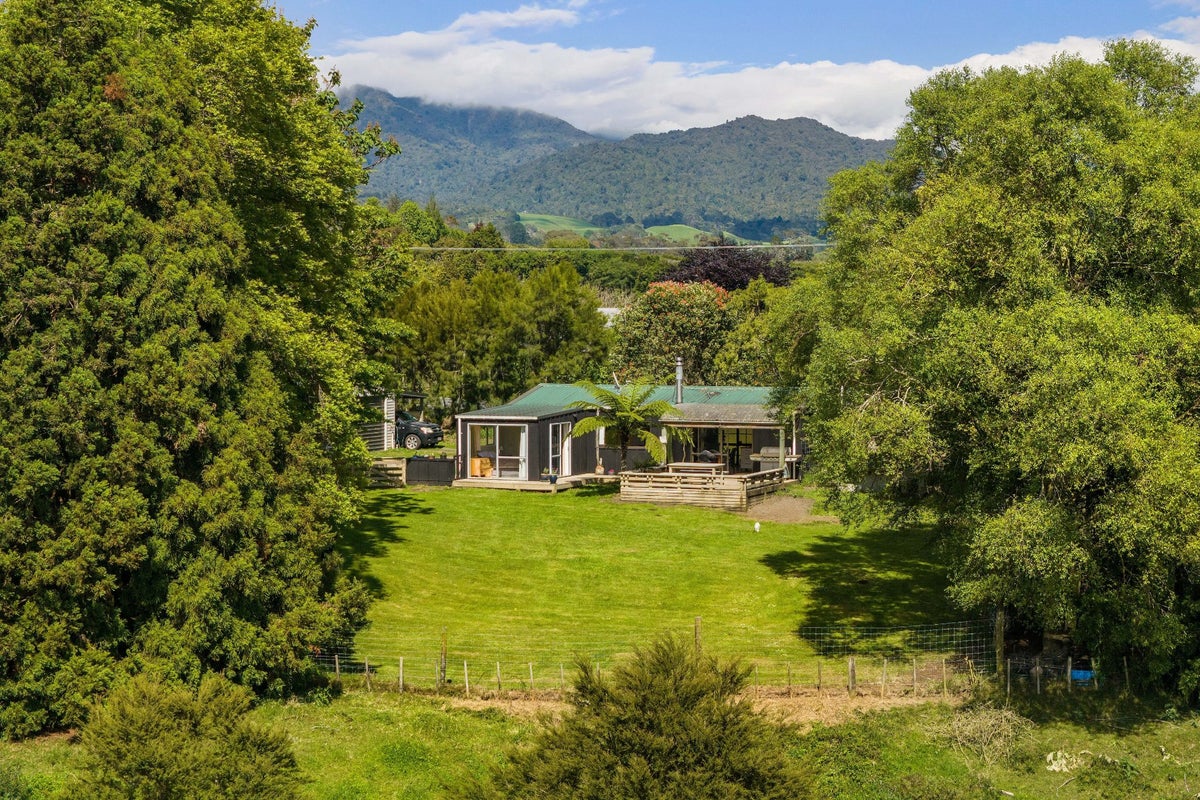 237 Wright Road, Aongatete, Katikati - Carousel 1