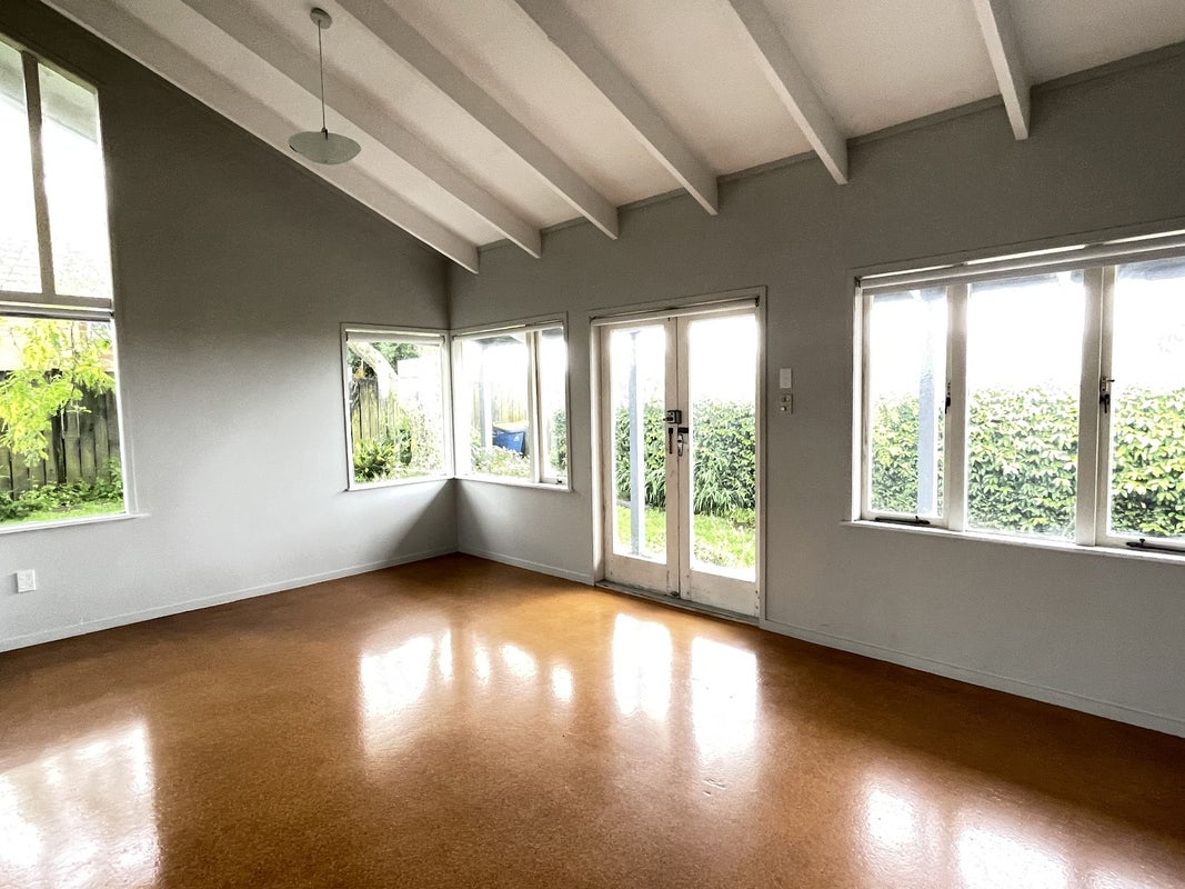 20 Ngataringa Road, Devonport, Auckland - Carousel 2