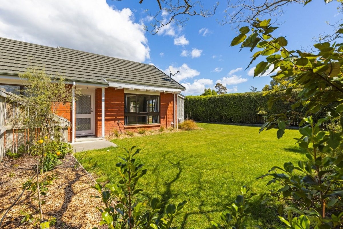 1/10 Wither Road, Witherlea, Blenheim - Carousel 13