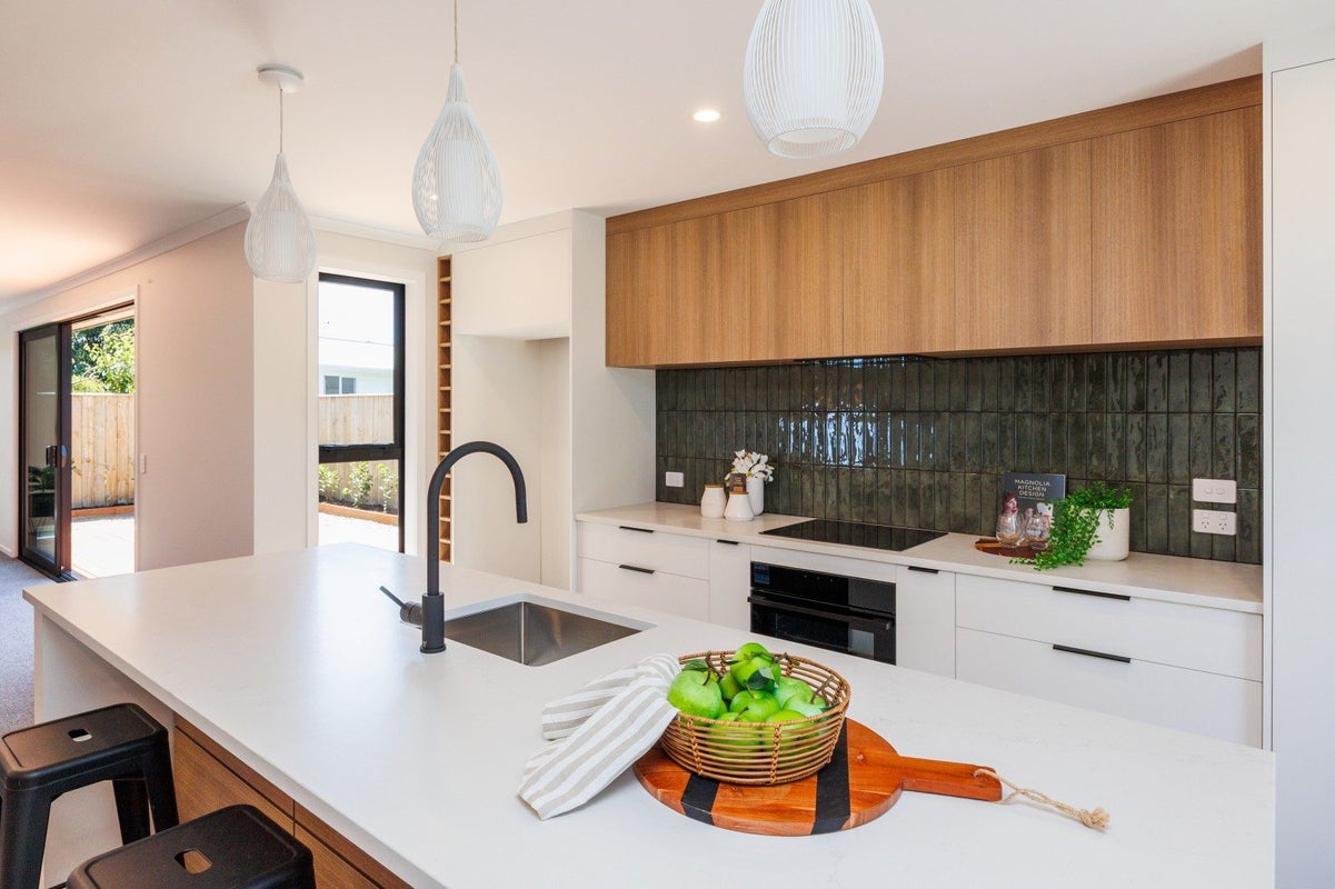 5A Belvedere Crescent, Takaro, Palmerston North, Manawatu / Whanganui - Carousel 2