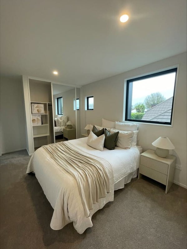 2/48 Winton Street, St Albans, Christchurch - Carousel 11