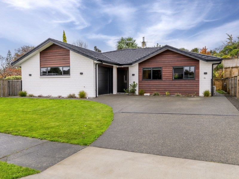 3A Claremont Rise, Levin, Levin - Carousel 1