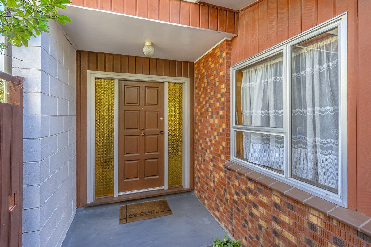 2/8 Witbrock Crescent, Burnside, Christchurch - Carousel 13