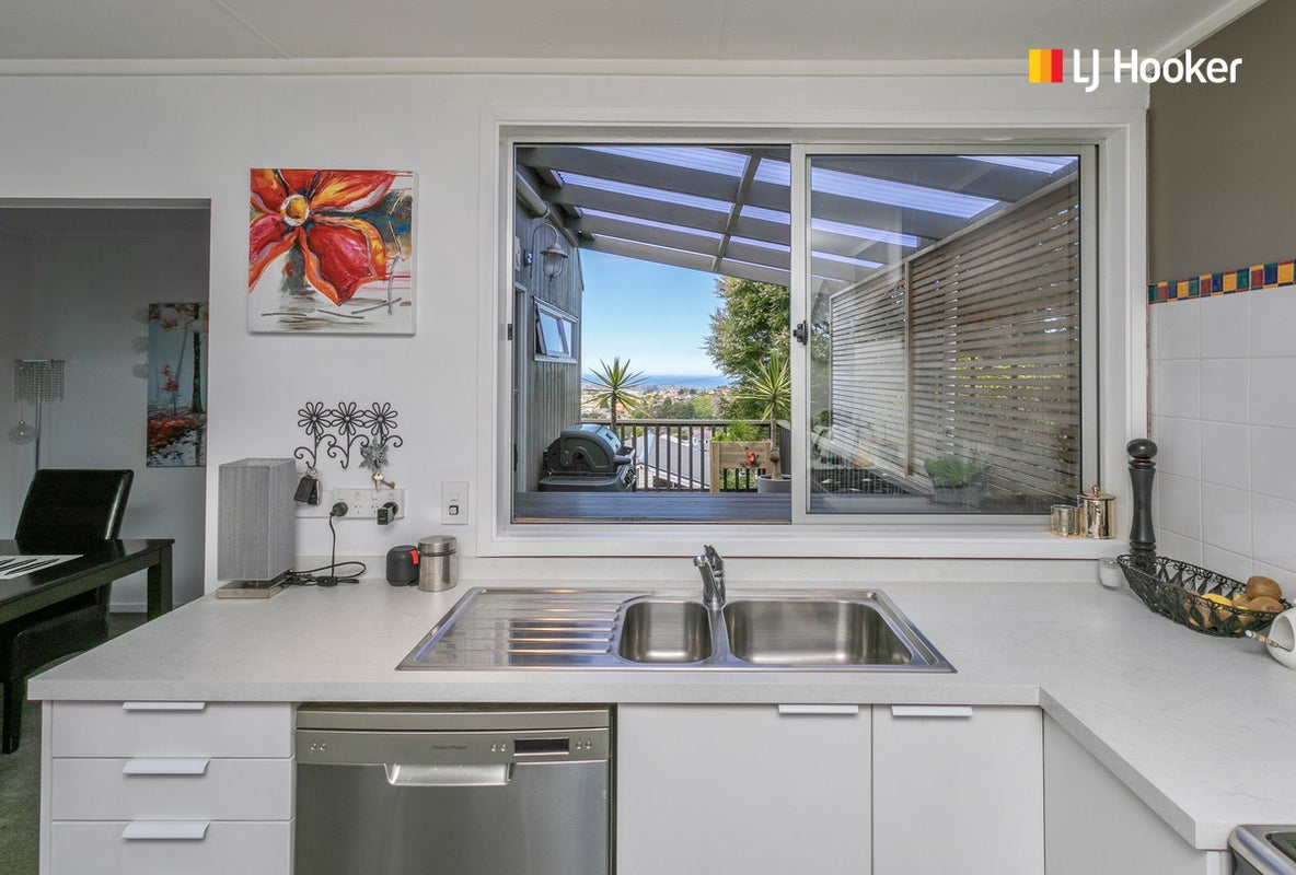 24 Larkins Street, Helensburgh, Dunedin - Carousel 2
