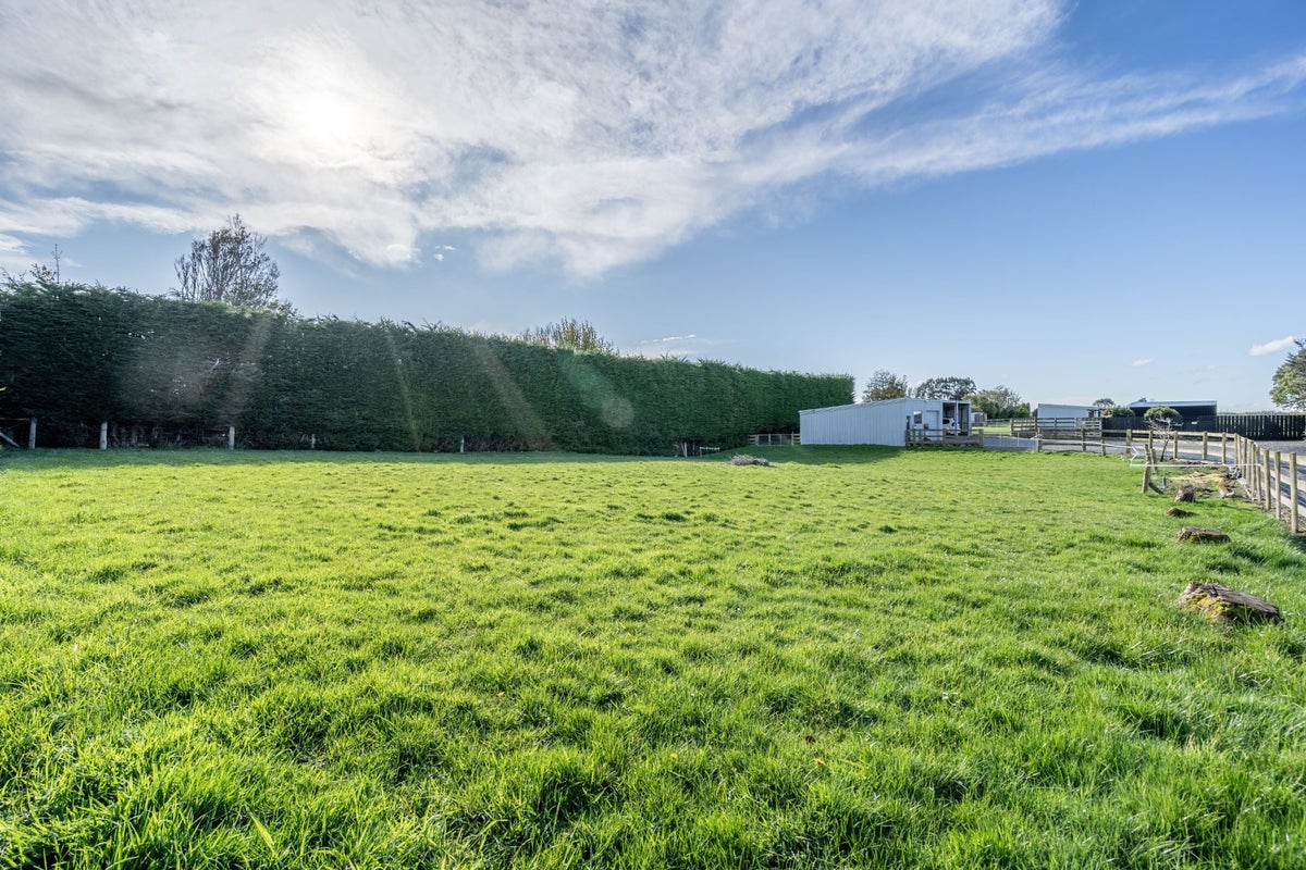 131 Flora Road East, Makarewa, Invercargill - Carousel 30
