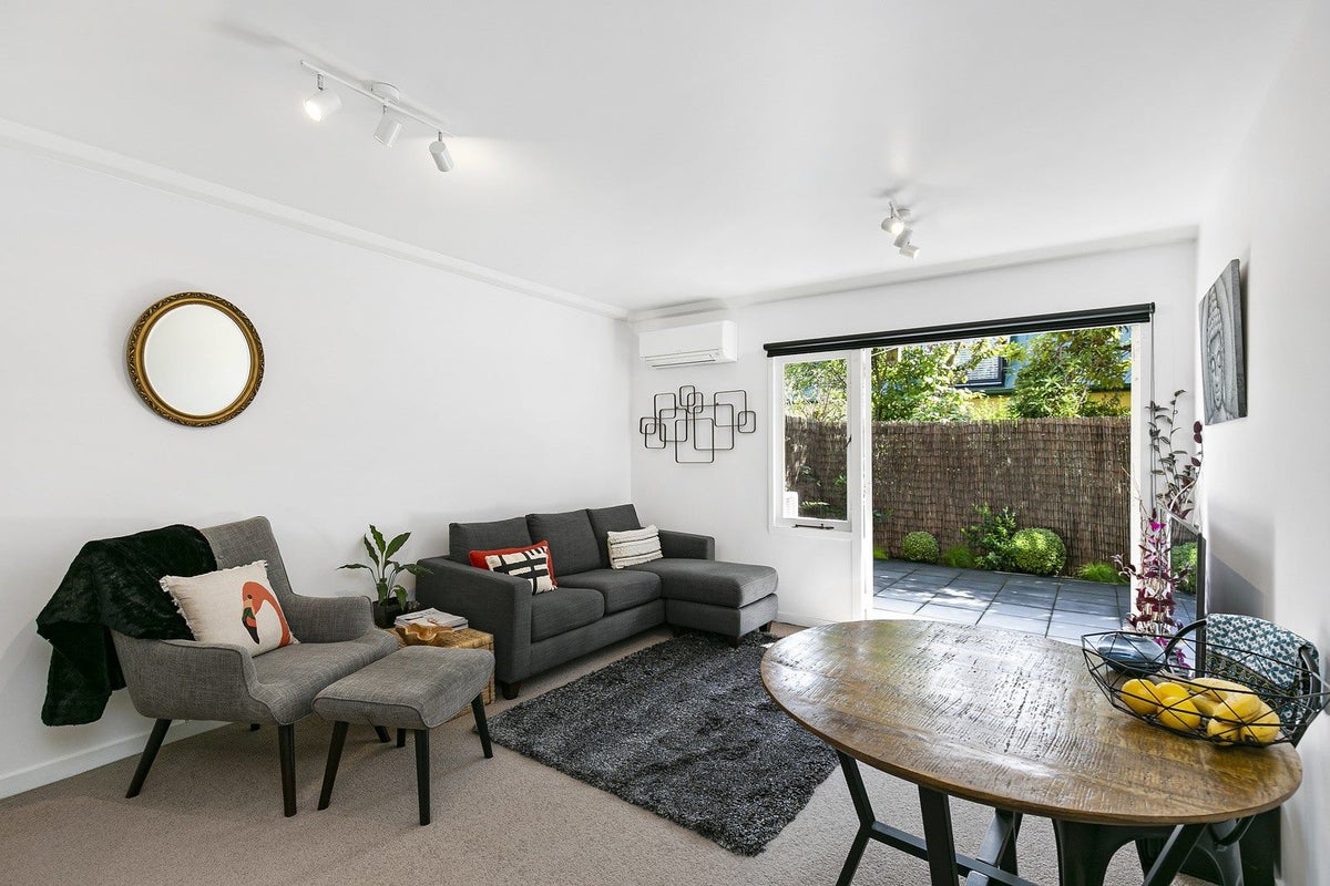 52/46 Hiropi Street, Newtown, Wellington - Carousel 1