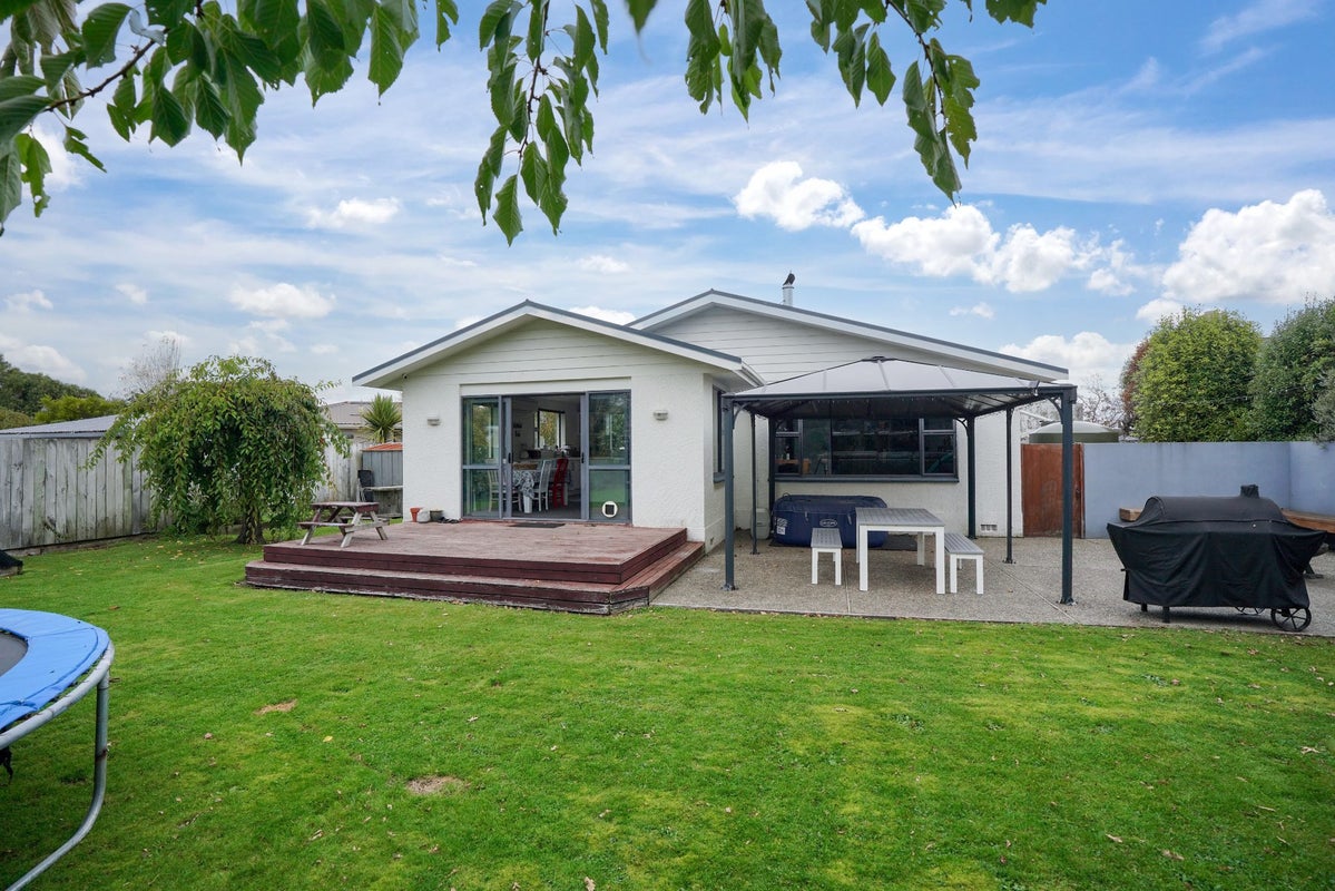 64 Watt Road, Otatara - Carousel 1