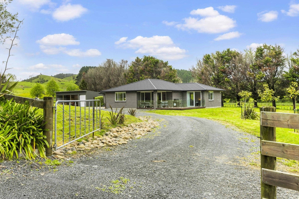 713A Kaiaua Road, Mangatangi, Mangatawhiri - Carousel 1