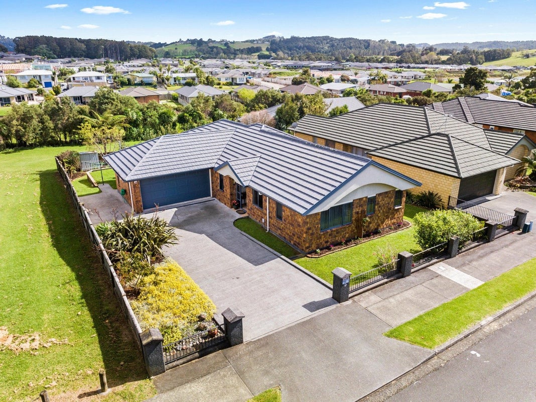 31 Amber Drive, Tikipunga, Whangarei - Carousel 2