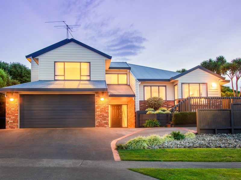 46 The Masthead, Whitby, Porirua - Carousel 2