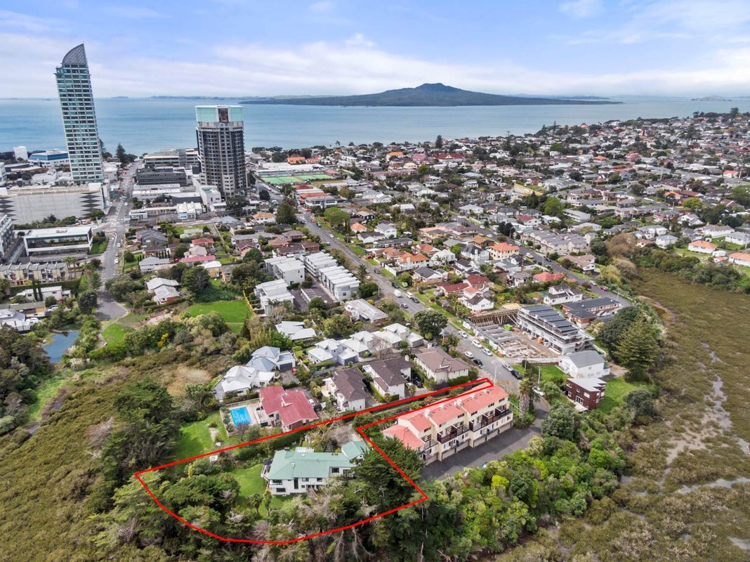 45A Byron Avenue, Takapuna, Auckland - Carousel 2