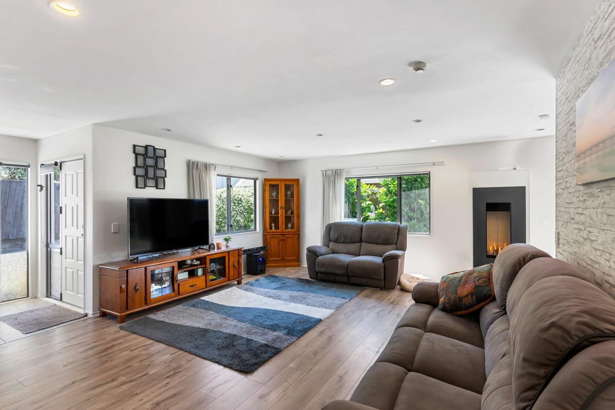 32A Sierra Street, Glendowie, Auckland - Carousel 2