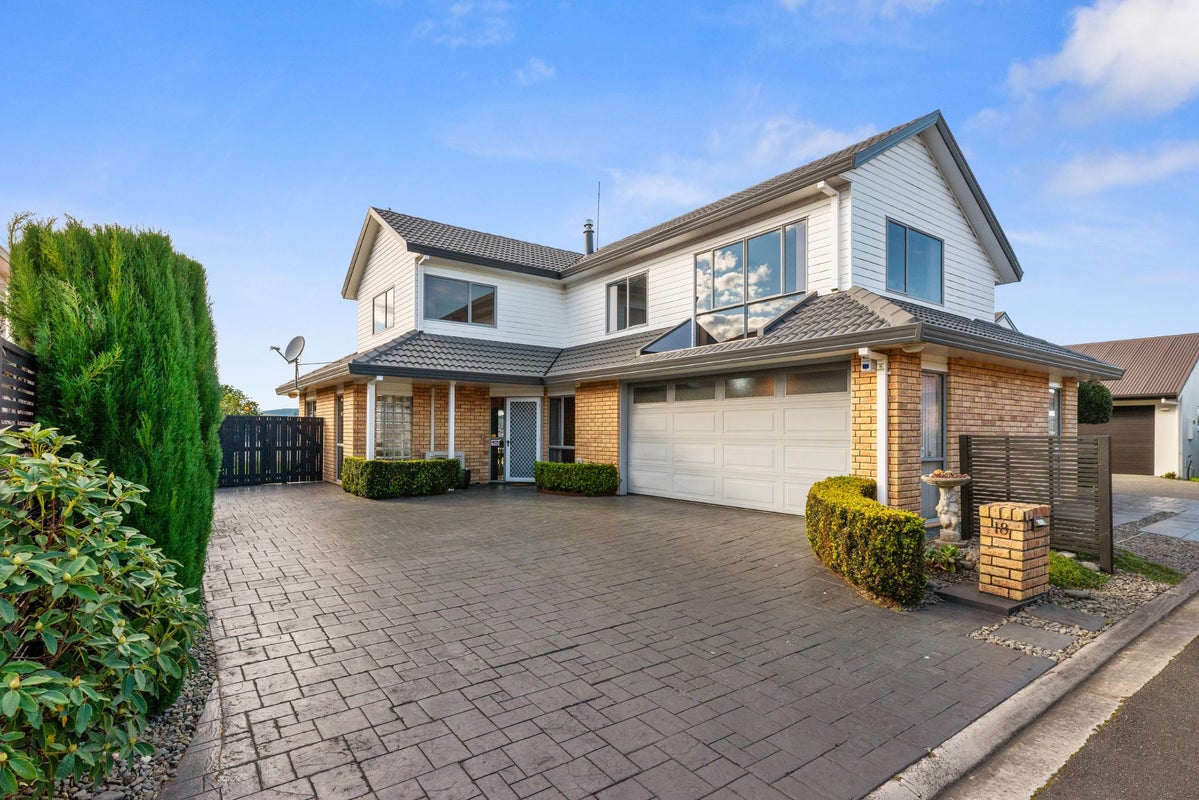 18 Curlew Close, Maungatapu, Tauranga, Bay Of Plenty - Carousel 2