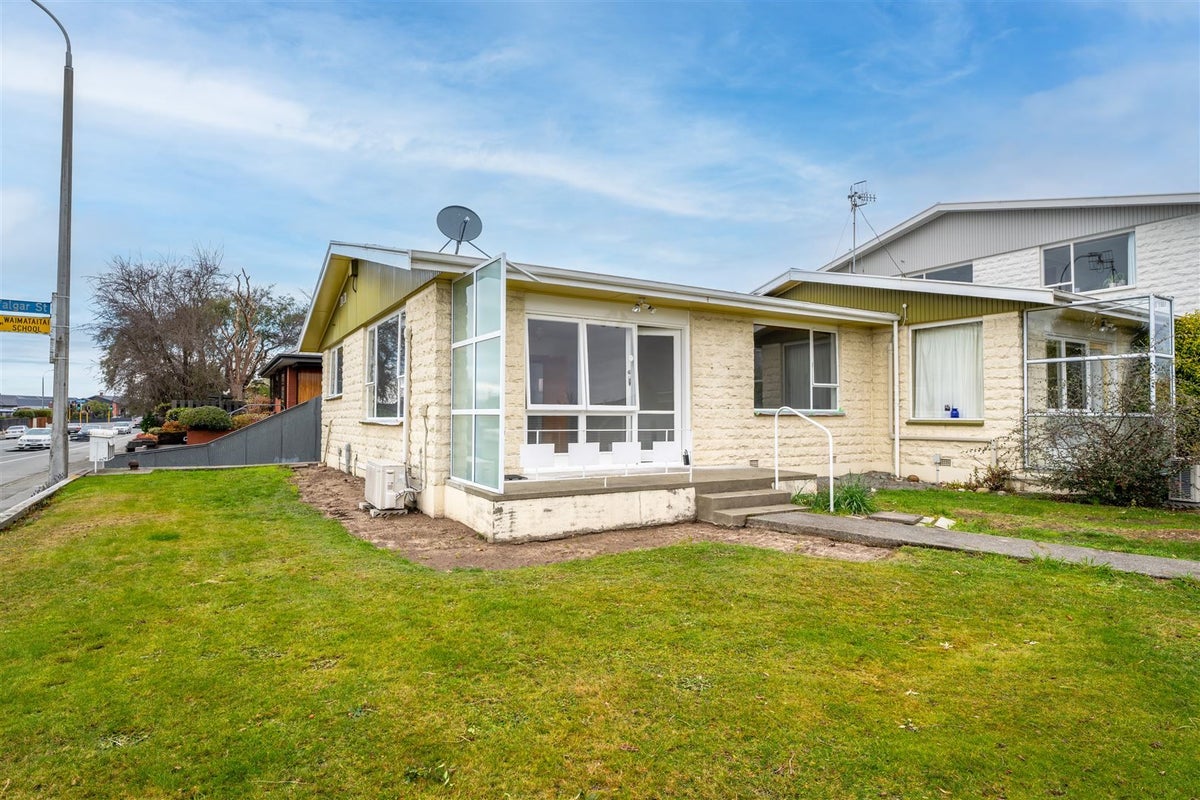 1/20 Selwyn Street, Maori Hill, Timaru - Carousel 1