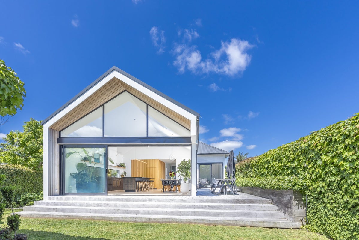 17 Brixton Road, Mount Eden, Auckland - Carousel 1