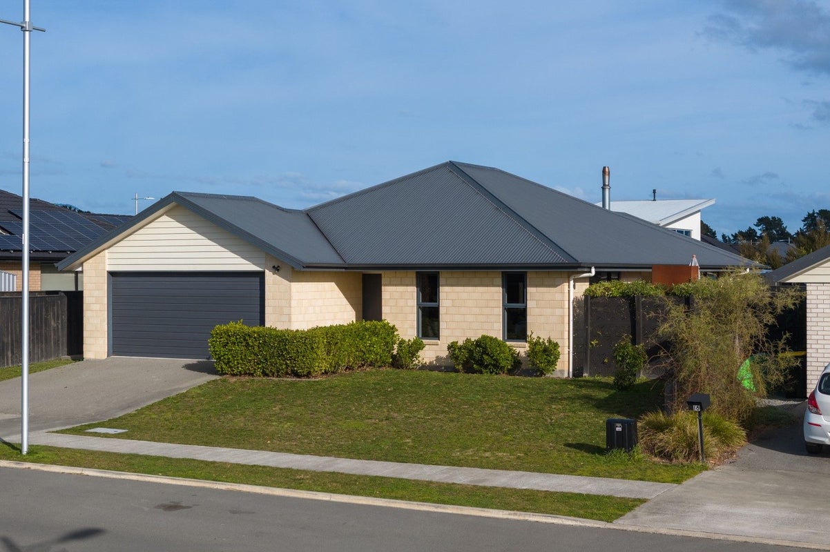 18 Lancaster Avenue, Burleigh, Blenheim - Carousel 1