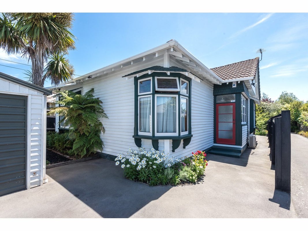 37 Hendon Street, Edgeware, Christchurch - Carousel 2