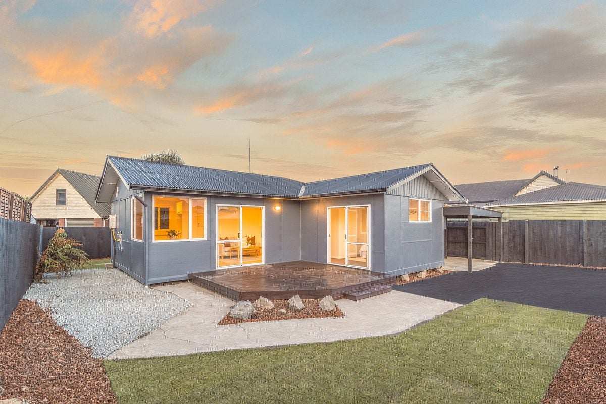 1/42A Shands Road, Hornby, Christchurch - Carousel 1