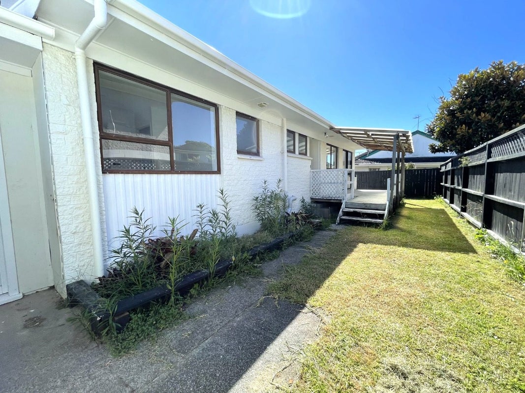 1/9 Tina Place, Sunnyhills, Auckland - Carousel 13