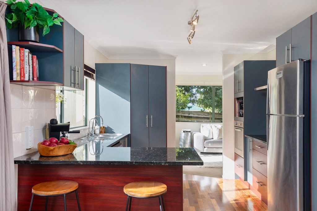 56A Mount Royal Avenue, Mount Albert, Auckland - Carousel 2