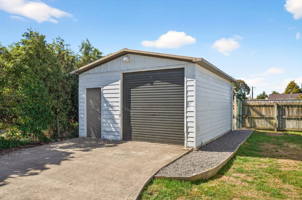 16c South Belt, Masterton, Masterton, Wellington - Carousel 17