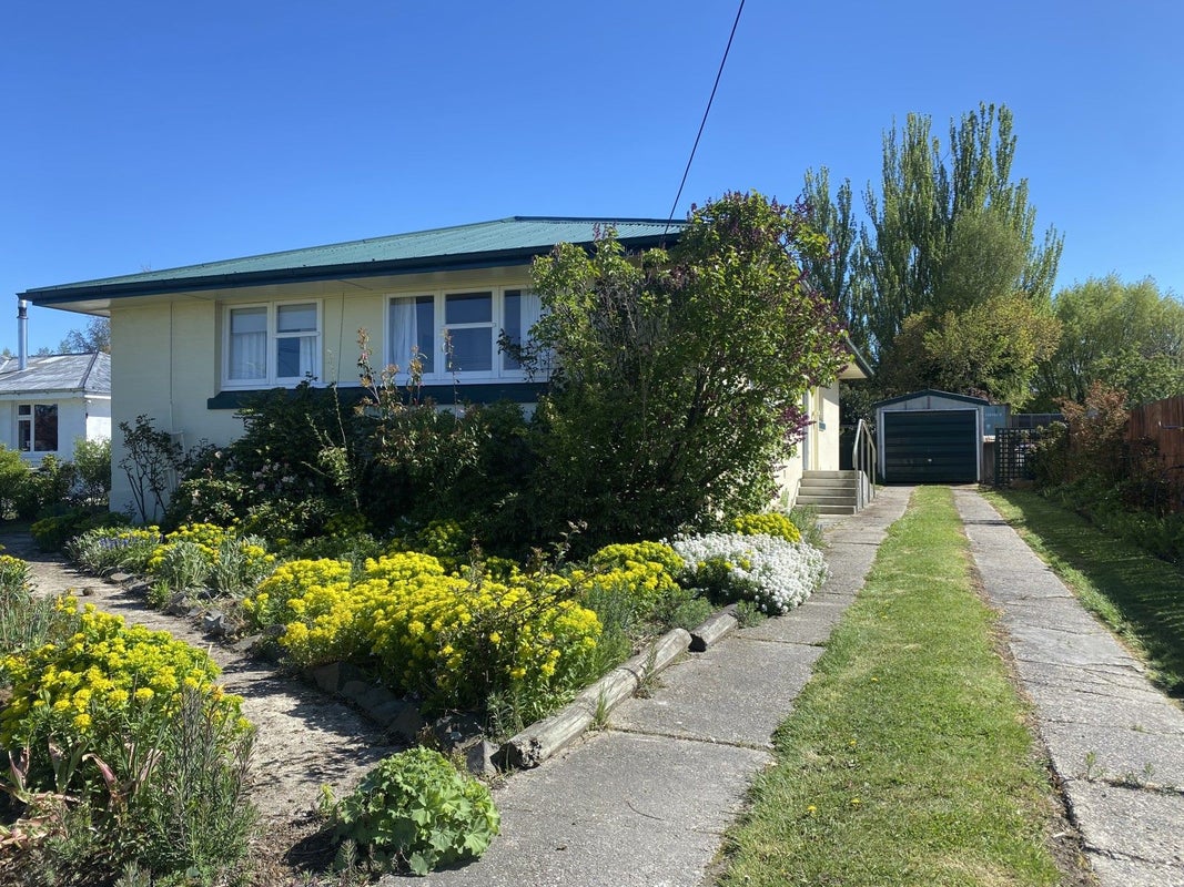 11 Knowles Crescent, Ranfurly, Ranfurly - Carousel 2