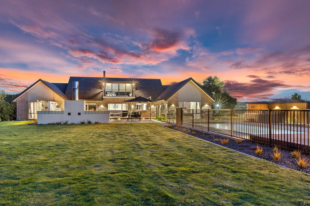 1474 Tram Road, Swannanoa, Rangiora - Carousel 32