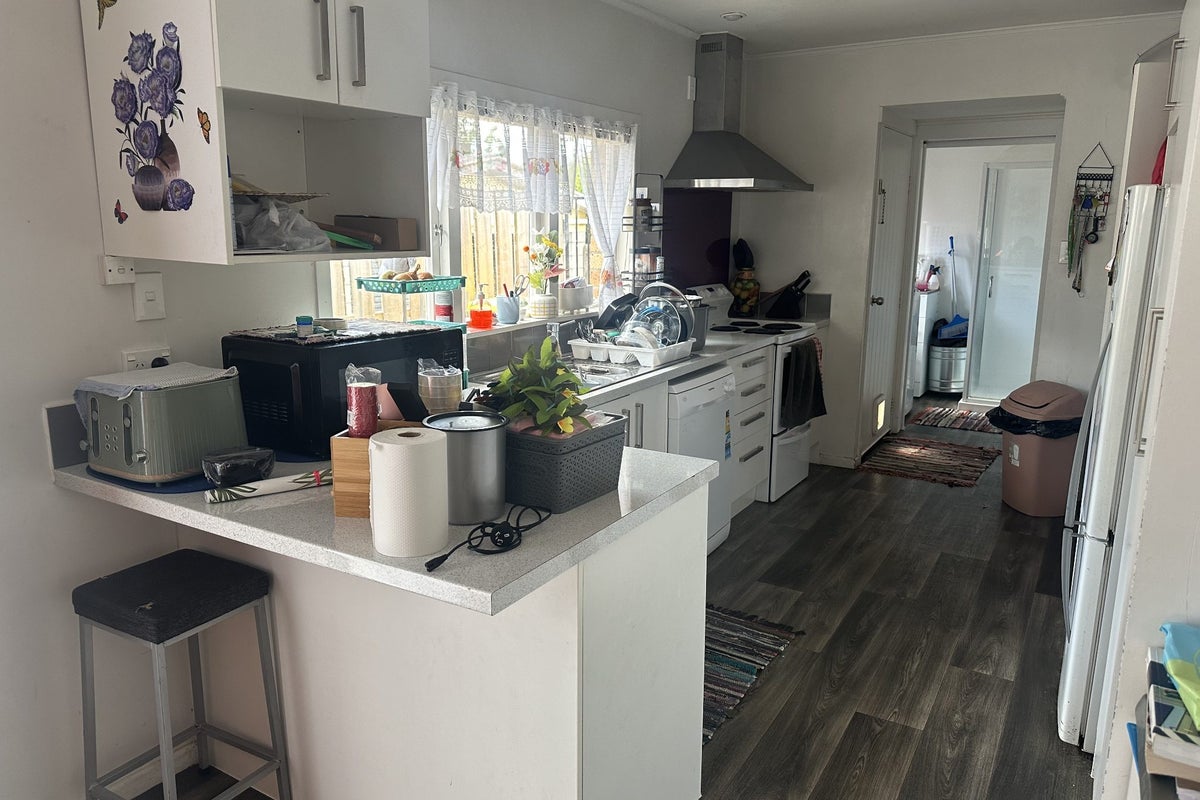 330 Peachgrove Road, Fairfield, Hamilton - Carousel 2