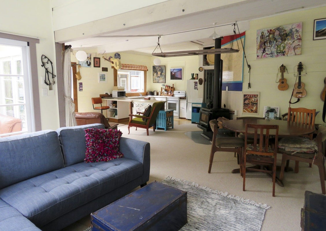 25 Andersen Street, Reefton, Buller, West Coast - Carousel 2