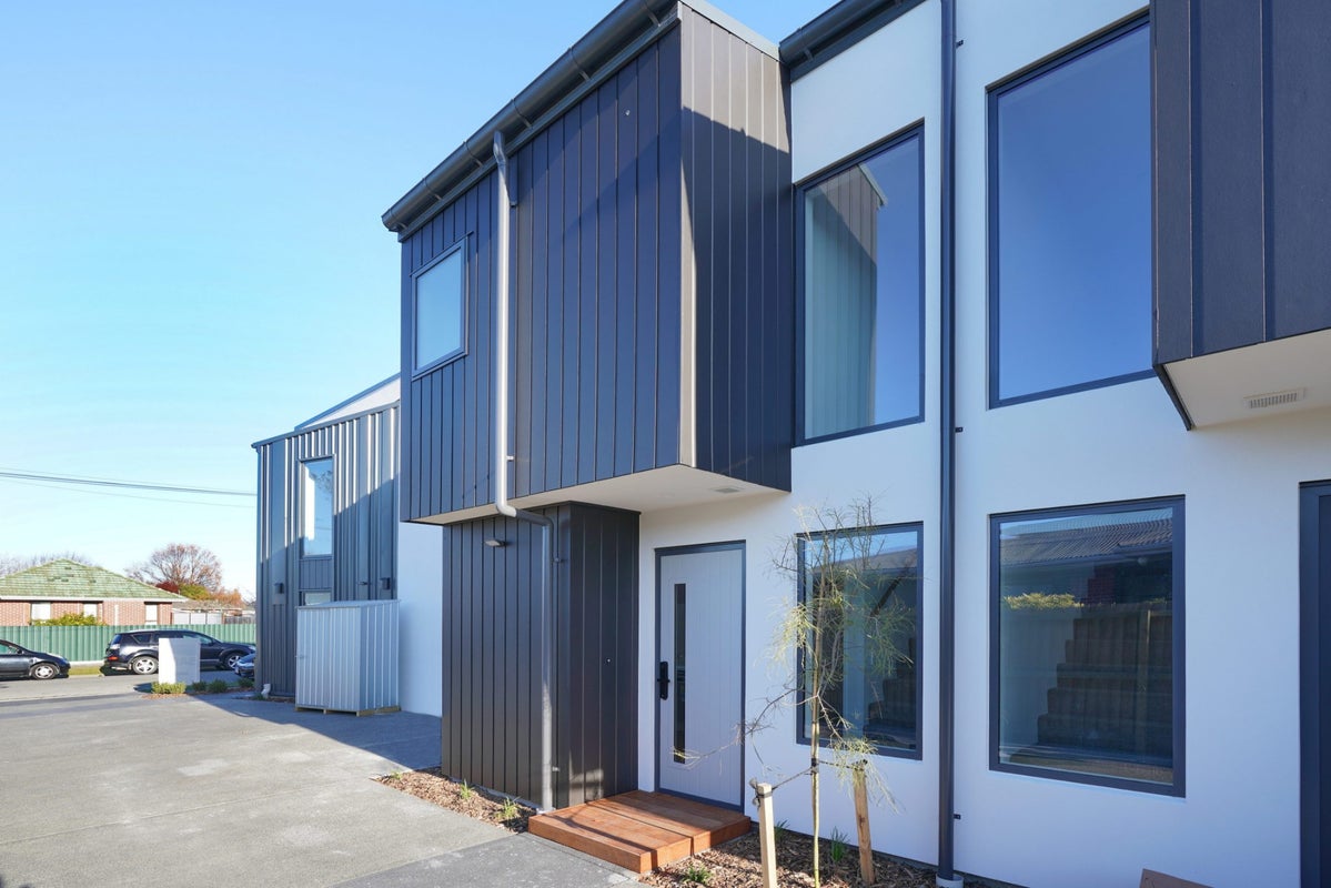 2/31 Newmark Street, Bishopdale, Christchurch - Carousel 12