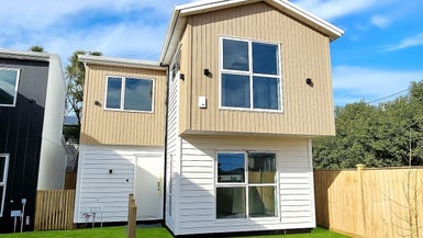 115E Luke Street East, Otahuhu, Auckland - Carousel 1