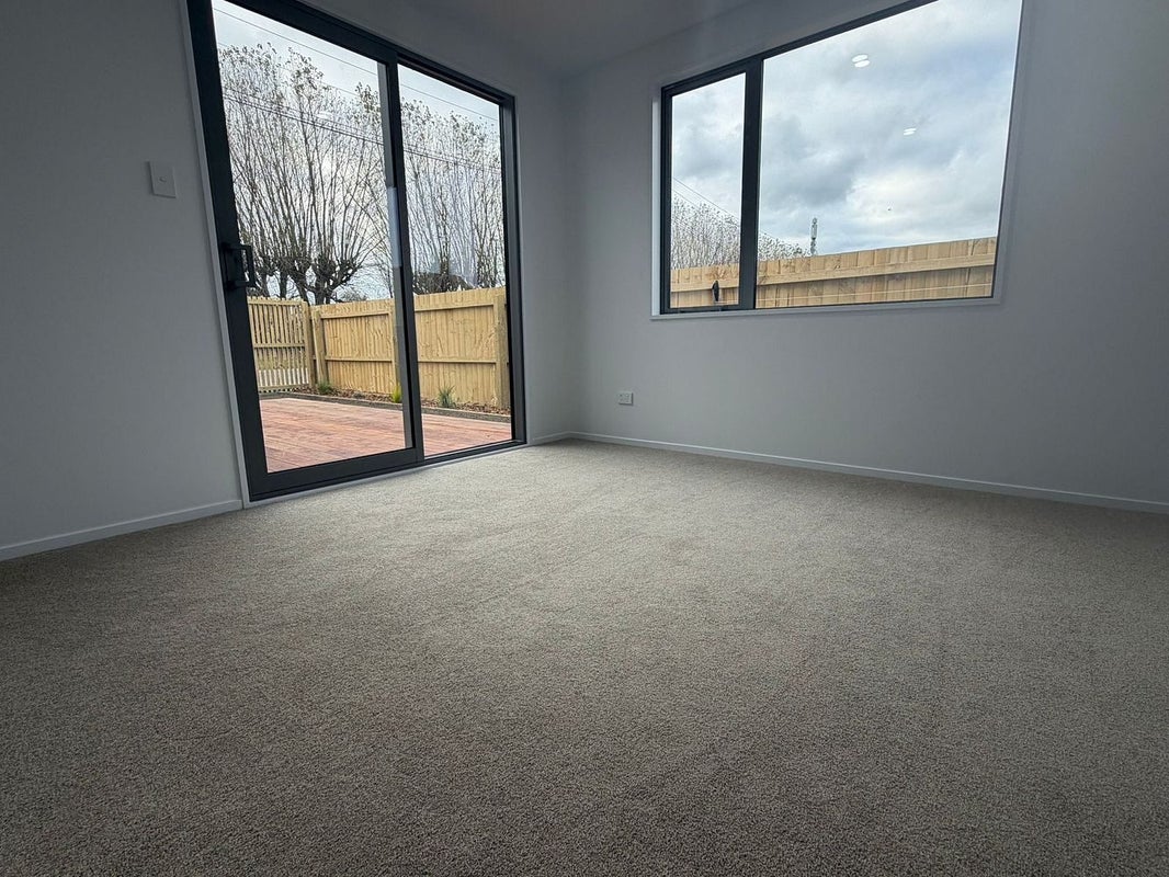 206A Racecourse Road, Sockburn, Christchurch - Carousel 2