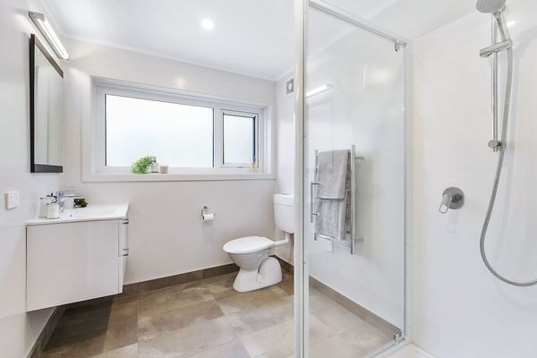175 The Ridgeway, Kingston, Wellington - Carousel 5