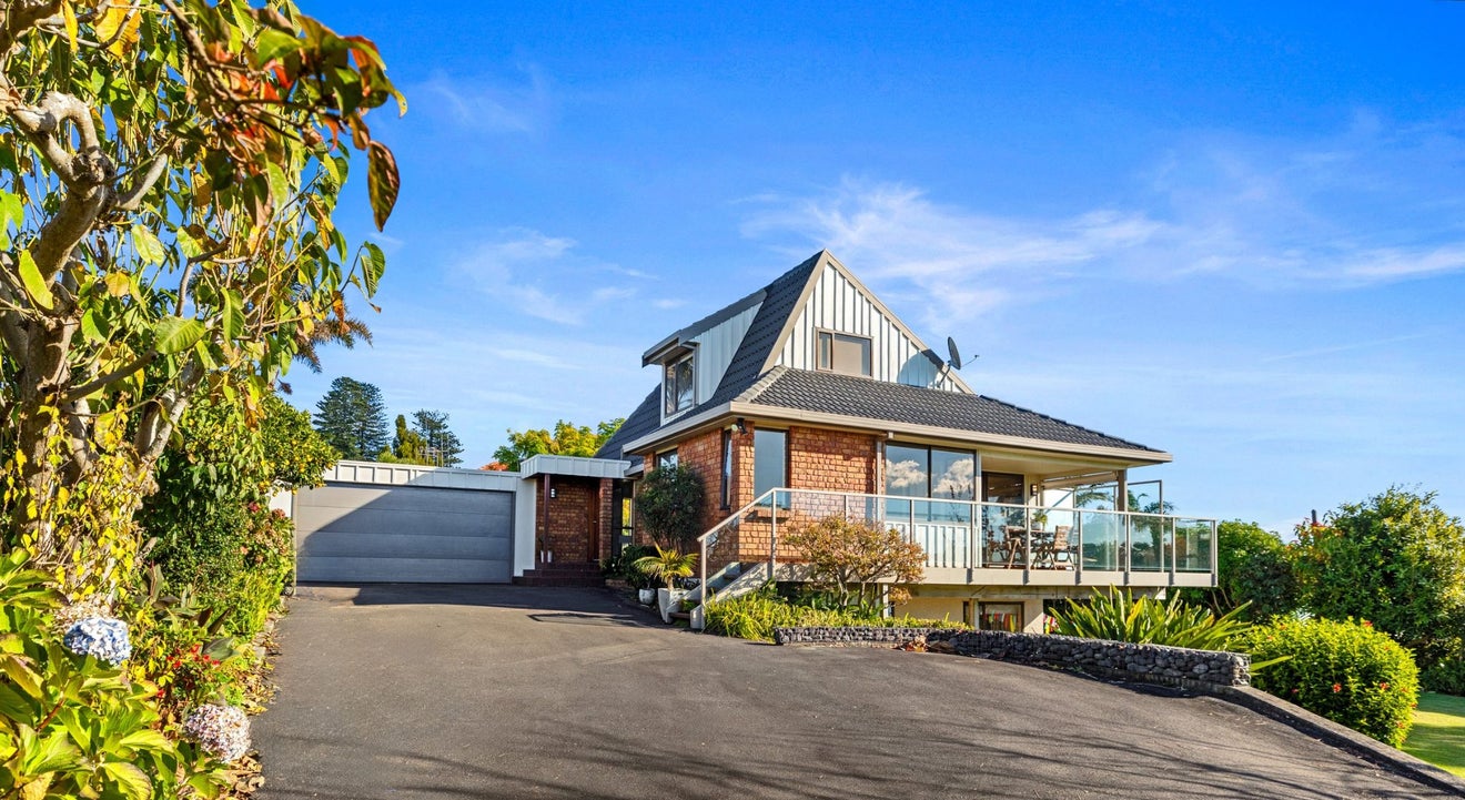 20 Pamela Place, Otumoetai, Tauranga - Carousel 20