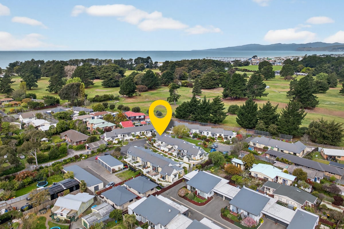 16/55 Grantley Street, NEW BRIGHTON, CHRISTCHURCH - Carousel 22