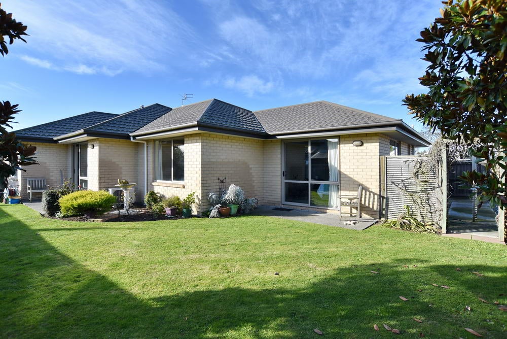 40 Richill Street, Belfast, Christchurch - Carousel 1