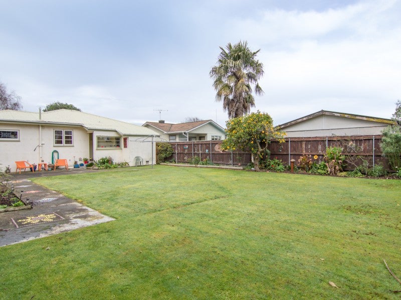 20 Birmingham Street, Takaro, Palmerston North - Carousel 2