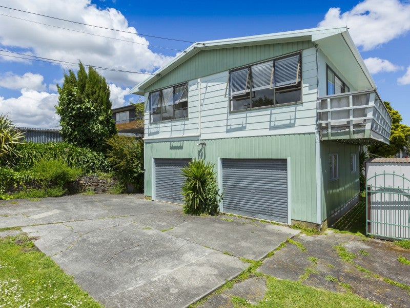 6A Bristol Street, Trentham, Upper Hutt - Carousel 1