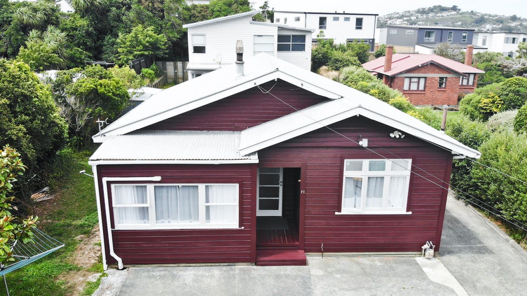 71 Clifford Road, Johnsonville, Wellington - Carousel 1