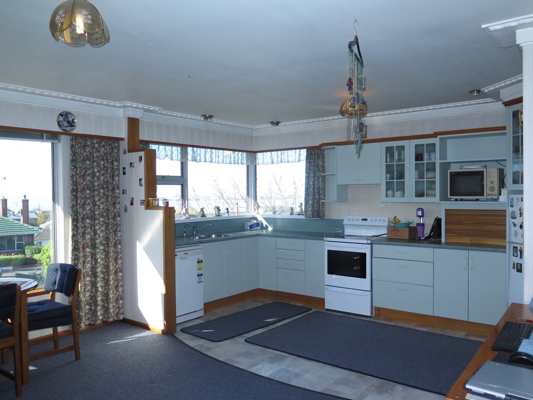136 Evans Street, Waimataitai, Timaru - Carousel 2