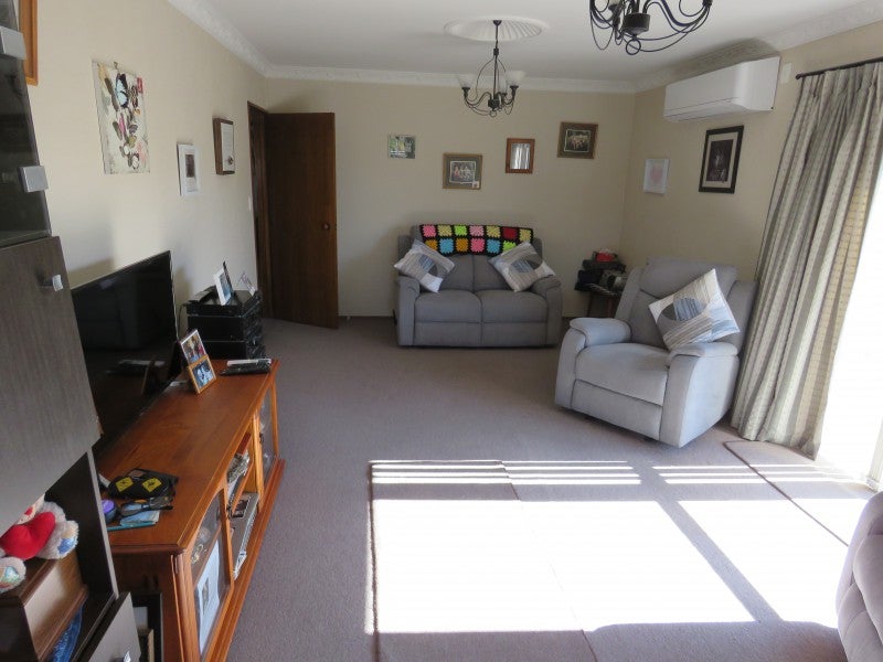 156 Peel Street, Westport, Westport - Carousel 2