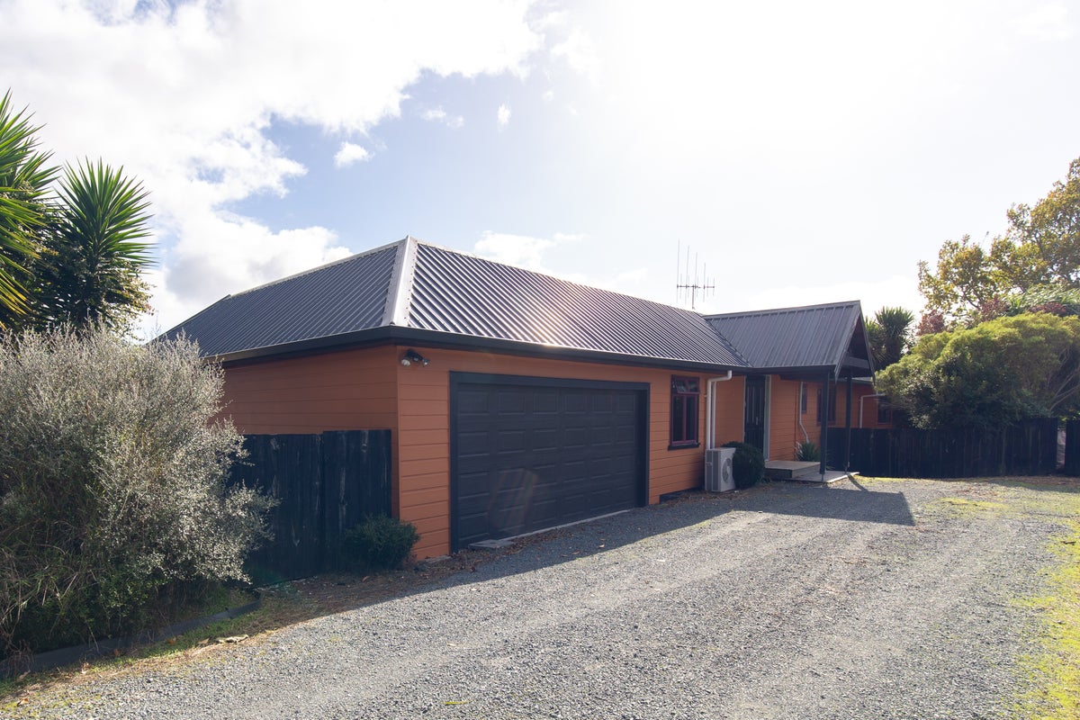 30 Ballance Street, Kihikihi, Te Awamutu - Carousel 1