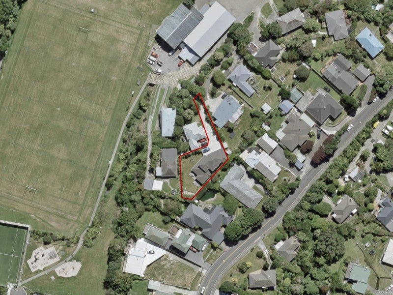 19B Lyndhurst Road, Tawa, Wellington - Carousel 19