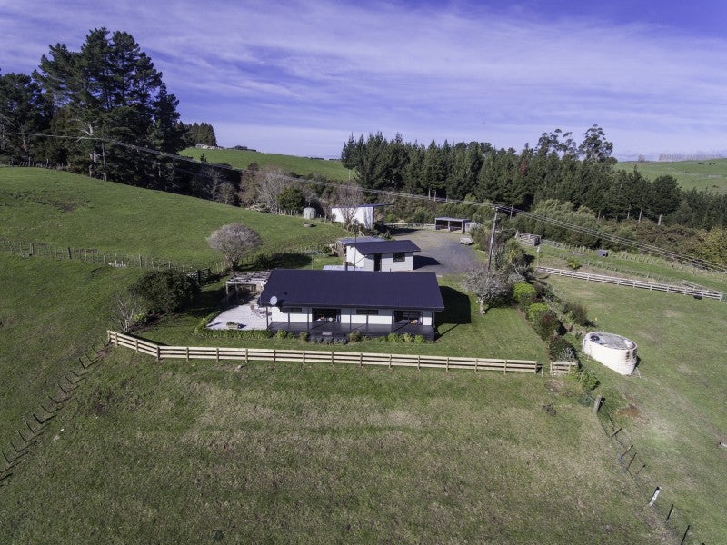 1719 Arapuni Road, Parawera, Te Awamutu - Carousel 1