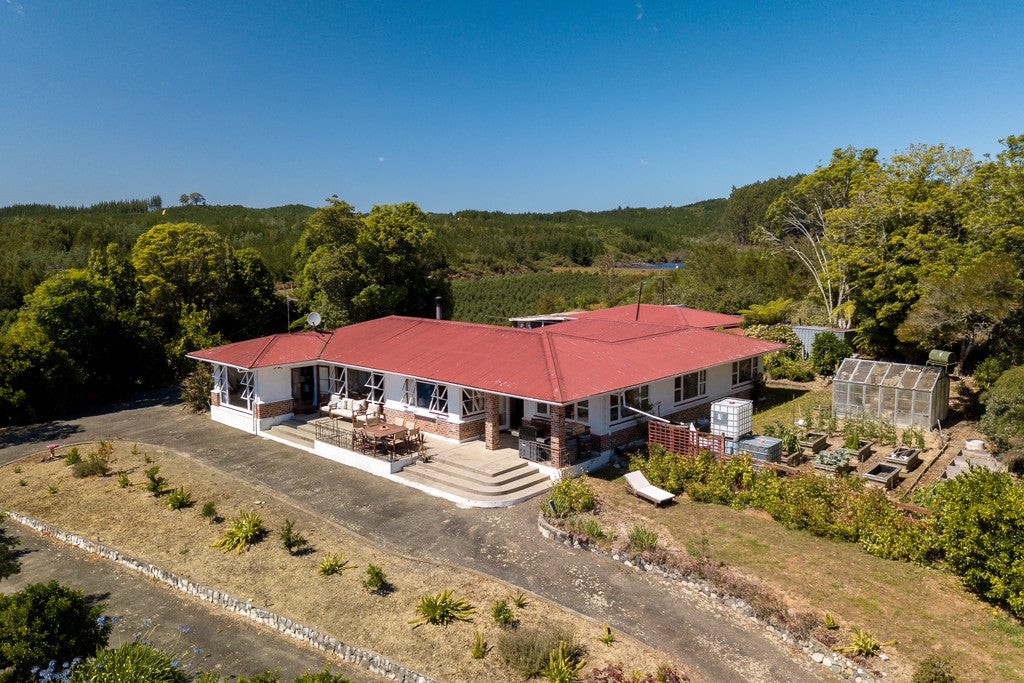 311 Waiwhero Road, Lower Moutere - Carousel 2