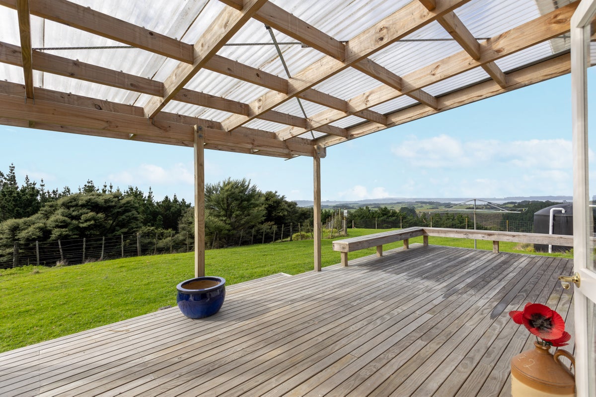 112 Te Kanae Road, Helensville - Carousel 1